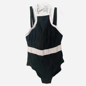 Women’s Black and White Halter One Piece Swimsuit w/Removable Black Straps